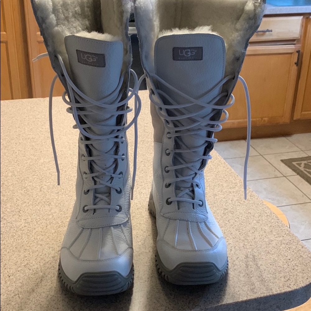 Waterproof leather boot